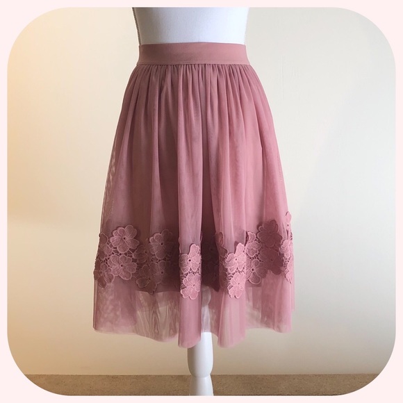 Forever 21 + Dresses & Skirts - Blushed Pink Tulle skirt, Forever 21 Plus Sizes